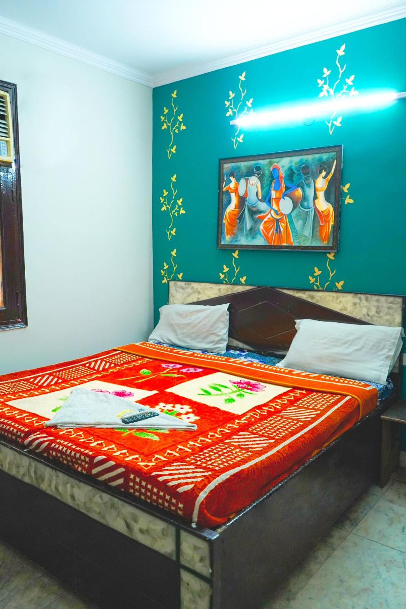 Hotel Bliss Bourn - Lajpat Nagar Nowe Delhi Zewnętrze zdjęcie